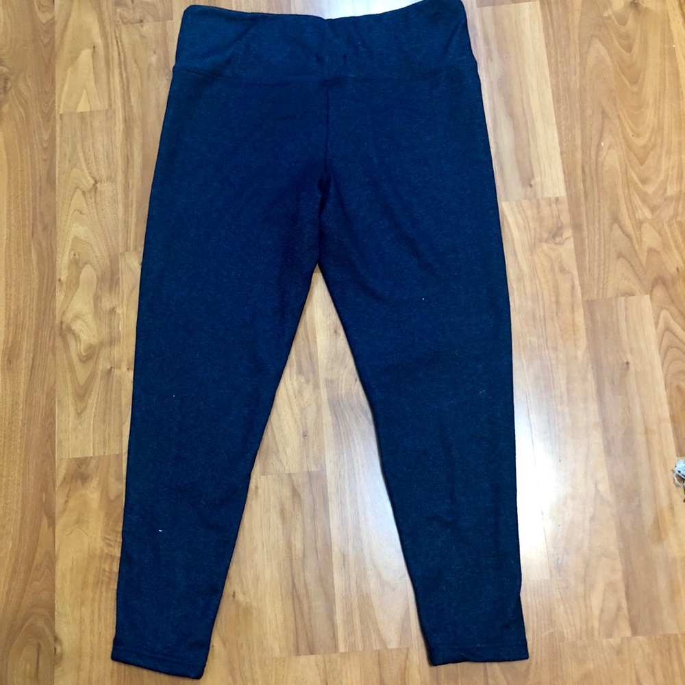 LEGGINGS